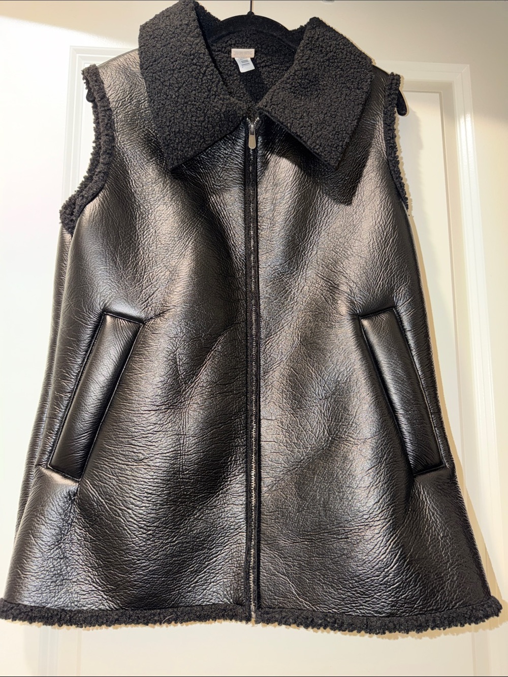 Women’s Black Faux-Shearling Zip Front Vest